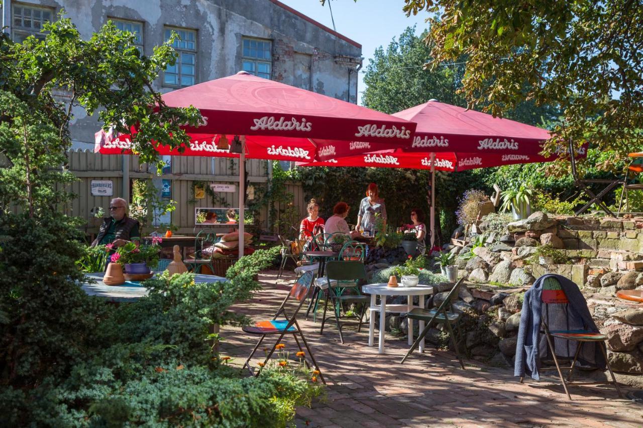 Fontaine Valhalla Hotel Лиепая Экстерьер фото